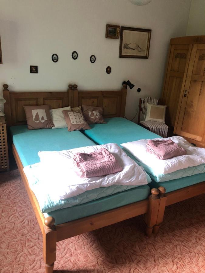 Homestay V Chalupe Pod Milesovkou Velemin
